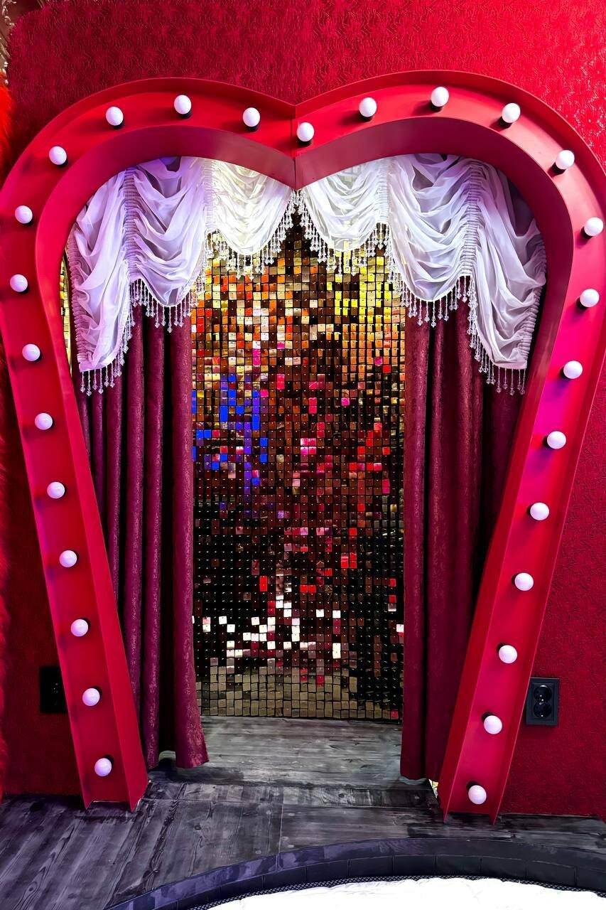 Фотографии номера Улучшенный люкс в Гостинице Дизайн - Отель Ставрополь