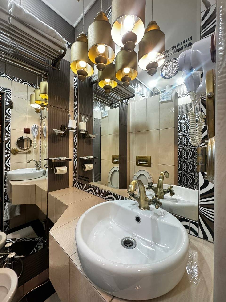 Фотографии номера Двухместный номер с 1 кроватью в Гостинице Дизайн - Отель Ставрополь