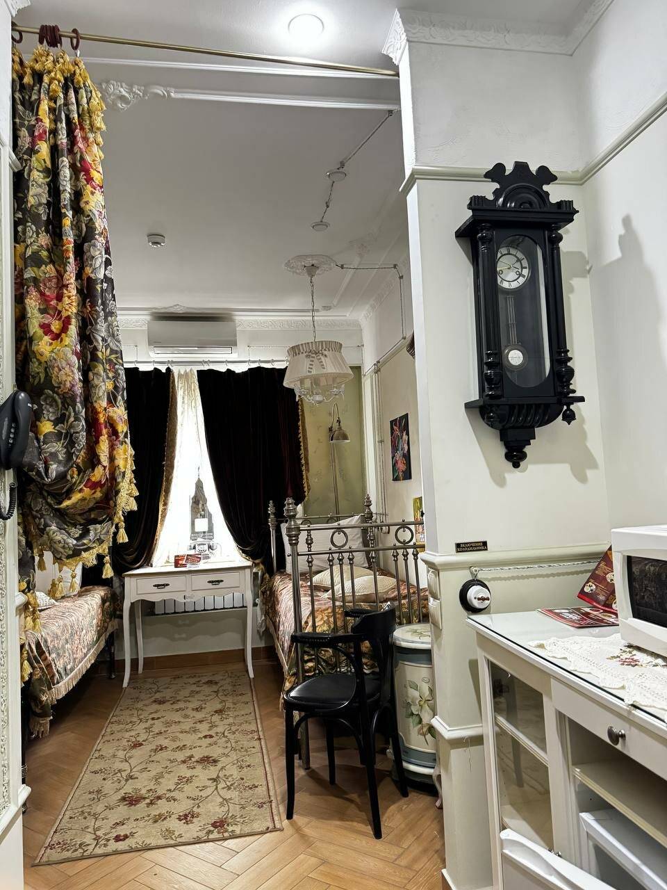 Фотографии номера Двухместный номер с 2 отдельными кроватями в Гостинице Дизайн - Отель Ставрополь