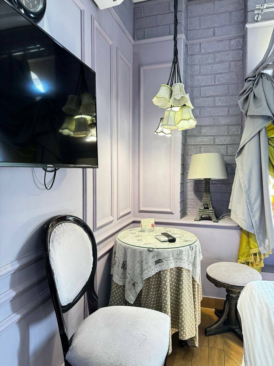 Фотографии номера Двухместный номер с 2 отдельными кроватями в Гостинице Дизайн - Отель Ставрополь