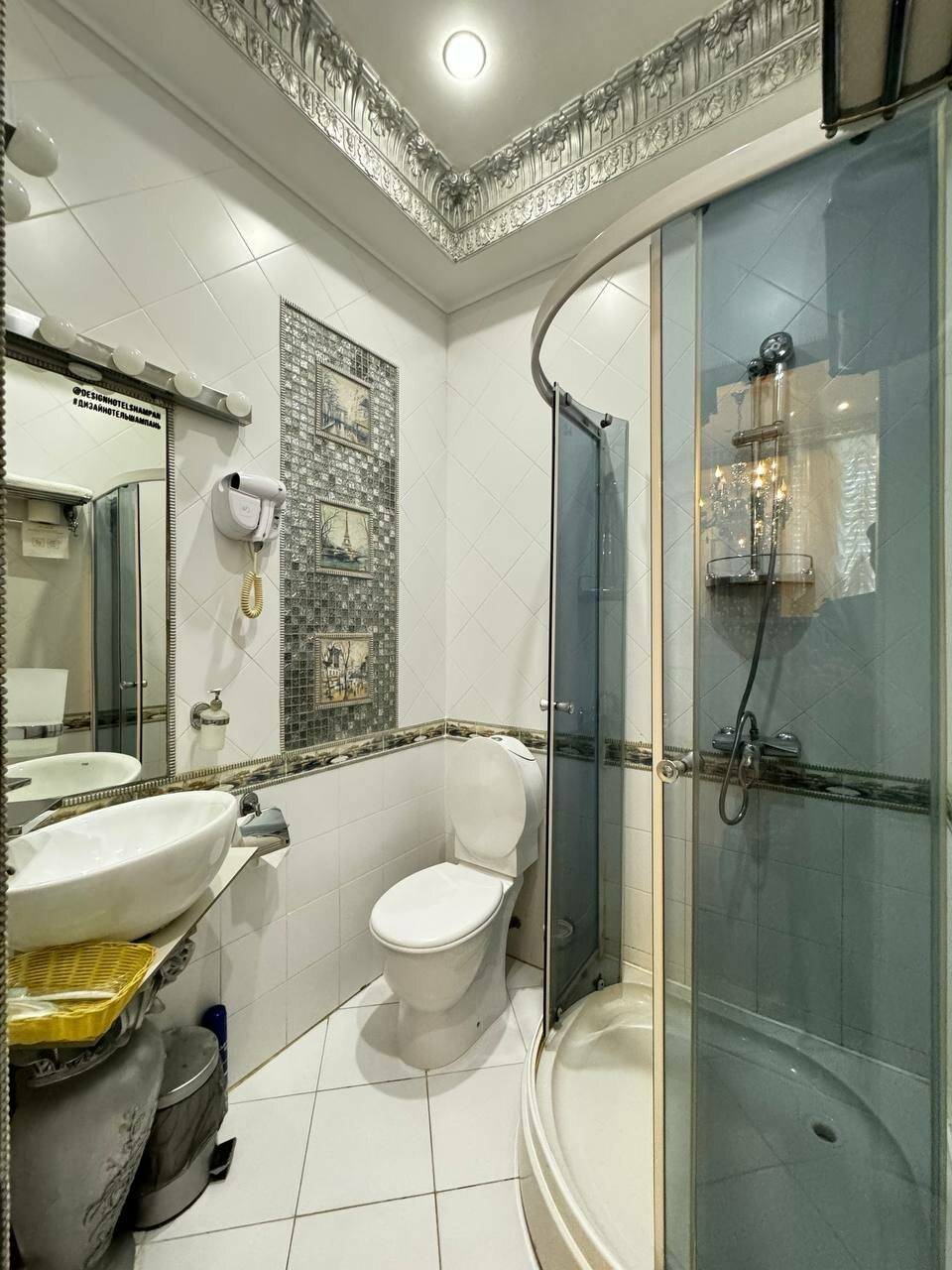 Фотографии номера Двухместный номер Делюкс с 1 кроватью в Гостинице Дизайн - Отель Ставрополь